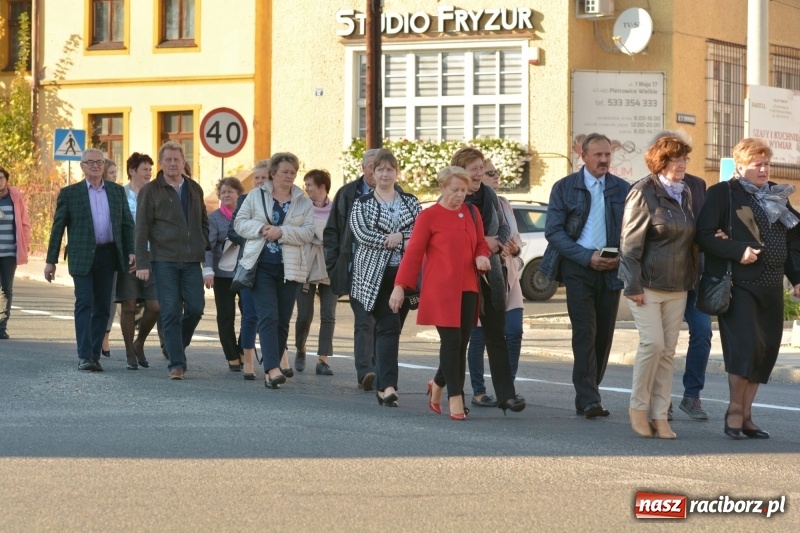 Zdjęcie w galerii na portalu naszraciborz.pl: Mniejszość niemiecka spotkała się w Pietrowicach Wielkich  wiadomości z regionu