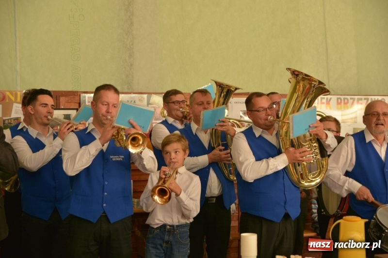 Zdjęcie w galerii na portalu naszraciborz.pl: Mniejszość niemiecka spotkała się w Pietrowicach Wielkich  wiadomości z regionu