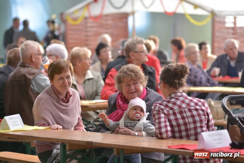 Zdjęcie w galerii na portalu naszraciborz.pl: Mniejszość niemiecka spotkała się w Pietrowicach Wielkich  wiadomości z regionu