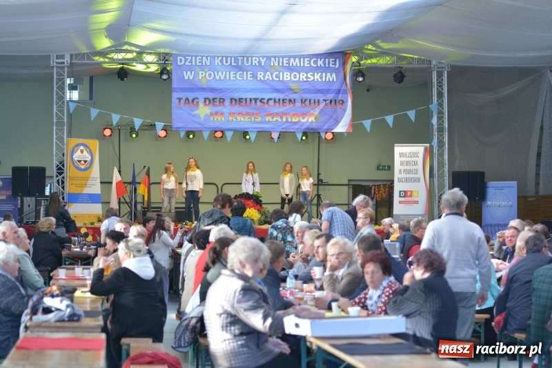 Zdjęcie w galerii na portalu naszraciborz.pl: Mniejszość niemiecka spotkała się w Pietrowicach Wielkich  wiadomości z regionu