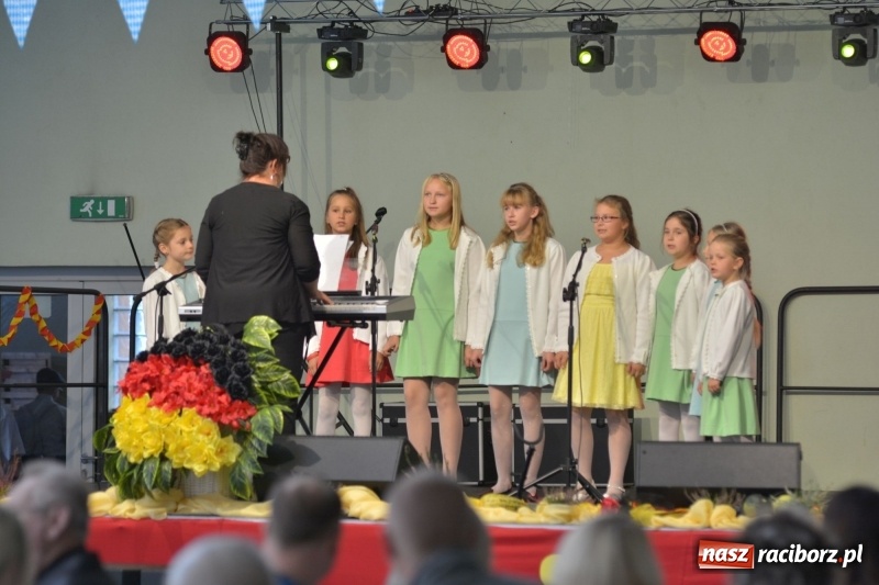 Zdjęcie w galerii na portalu naszraciborz.pl: Mniejszość niemiecka spotkała się w Pietrowicach Wielkich  wiadomości z regionu