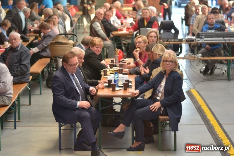 Zdjęcie w galerii na portalu naszraciborz.pl: Mniejszość niemiecka spotkała się w Pietrowicach Wielkich  wiadomości z regionu