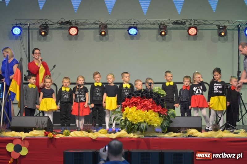 Zdjęcie w galerii na portalu naszraciborz.pl: Mniejszość niemiecka spotkała się w Pietrowicach Wielkich  wiadomości z regionu