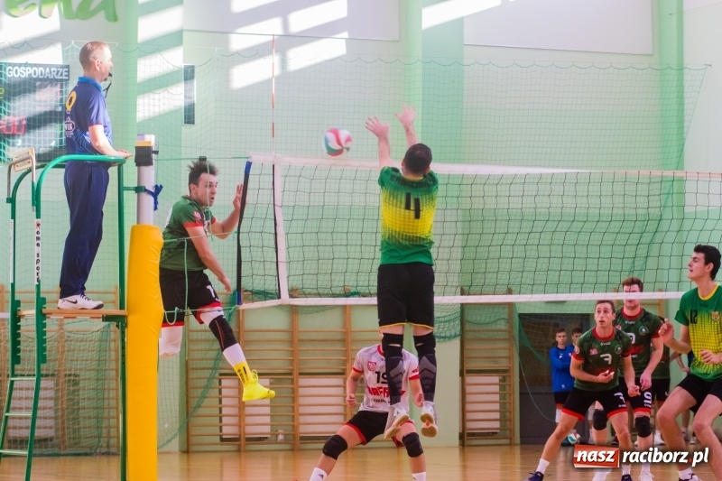 Zdjęcie w galerii na portalu naszraciborz.pl: Siatkówka: Płomień Przystajń dzielnie walczył, lecz punktów nie uświadczył wiadomości z regionu