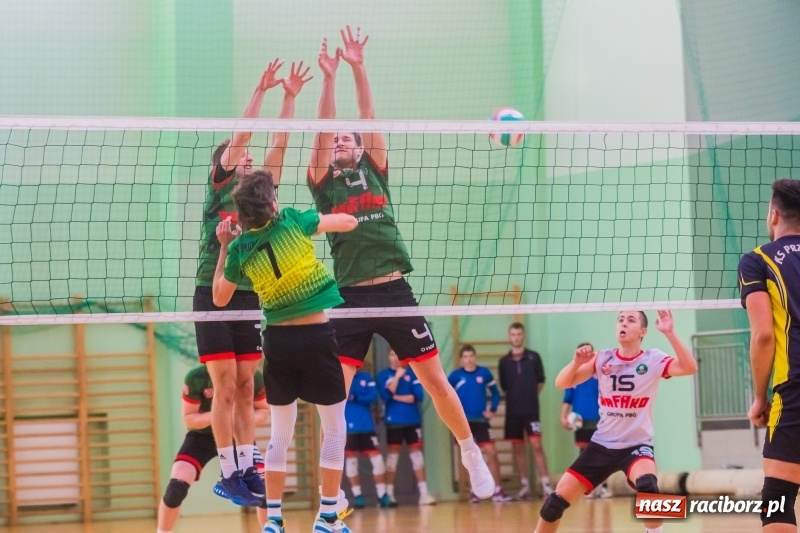 Zdjęcie w galerii na portalu naszraciborz.pl: Siatkówka: Płomień Przystajń dzielnie walczył, lecz punktów nie uświadczył wiadomości z regionu