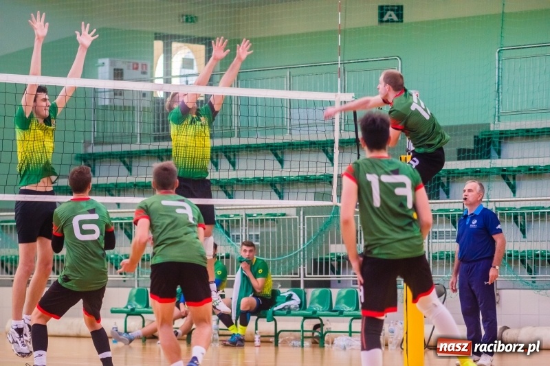 Zdjęcie w galerii na portalu naszraciborz.pl: Siatkówka: Płomień Przystajń dzielnie walczył, lecz punktów nie uświadczył wiadomości z regionu