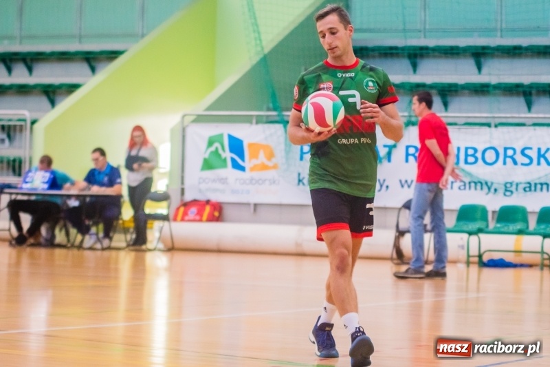 Zdjęcie w galerii na portalu naszraciborz.pl: Siatkówka: Płomień Przystajń dzielnie walczył, lecz punktów nie uświadczył wiadomości z regionu