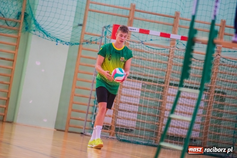 Zdjęcie w galerii na portalu naszraciborz.pl: Siatkówka: Płomień Przystajń dzielnie walczył, lecz punktów nie uświadczył wiadomości z regionu