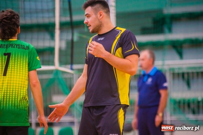 Zdjęcie w galerii na portalu naszraciborz.pl: Siatkówka: Płomień Przystajń dzielnie walczył, lecz punktów nie uświadczył wiadomości z regionu