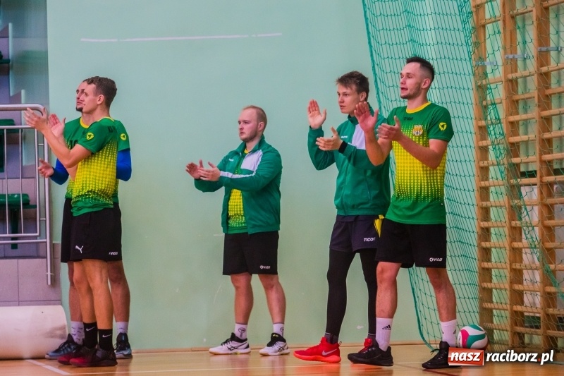 Zdjęcie w galerii na portalu naszraciborz.pl: Siatkówka: Płomień Przystajń dzielnie walczył, lecz punktów nie uświadczył wiadomości z regionu