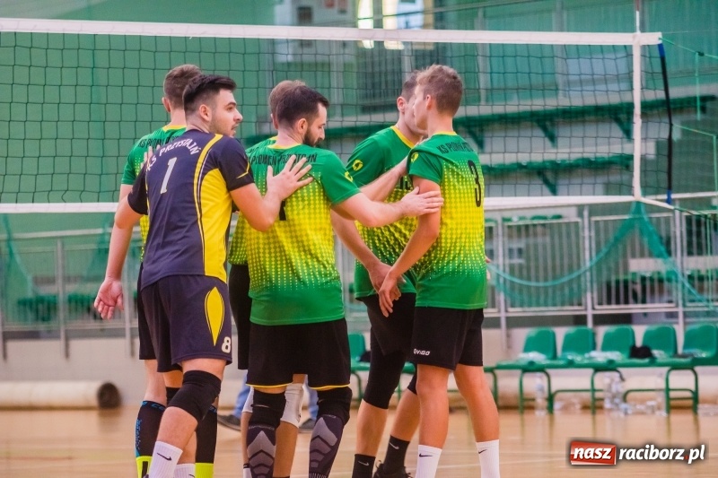Zdjęcie w galerii na portalu naszraciborz.pl: Siatkówka: Płomień Przystajń dzielnie walczył, lecz punktów nie uświadczył wiadomości z regionu