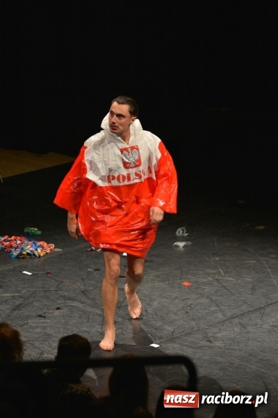 Zdjęcie w galerii na portalu naszraciborz.pl: Raport Panika. Arti Grabowski w Raciborzu wiadomości z regionu