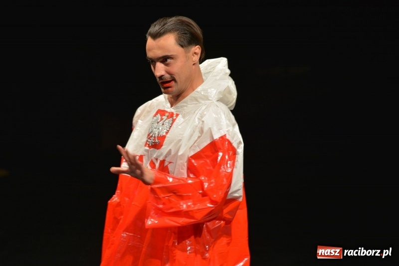 Zdjęcie w galerii na portalu naszraciborz.pl: Raport Panika. Arti Grabowski w Raciborzu wiadomości z regionu