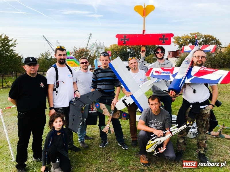 Zdjęcie w galerii na portalu naszraciborz.pl: I ty możesz zostać strażakiem, czyli rodzinny festyn w Brzeziu  wiadomości z regionu