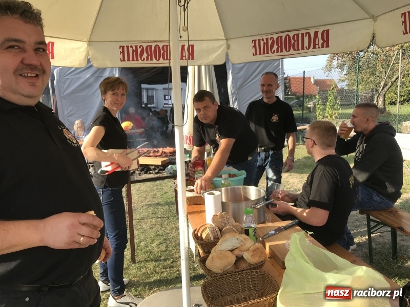 Zdjęcie w galerii na portalu naszraciborz.pl: I ty możesz zostać strażakiem, czyli rodzinny festyn w Brzeziu  wiadomości z regionu