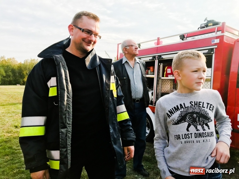 Zdjęcie w galerii na portalu naszraciborz.pl: I ty możesz zostać strażakiem, czyli rodzinny festyn w Brzeziu  wiadomości z regionu