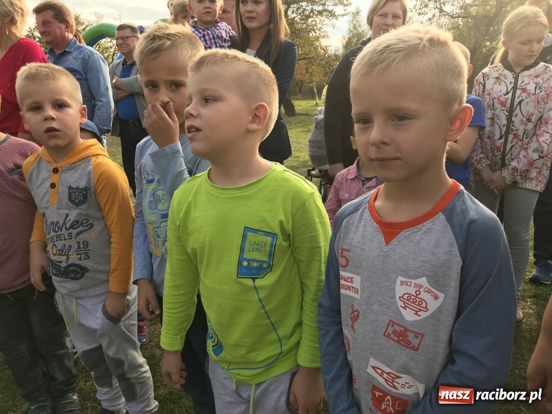 Zdjęcie w galerii na portalu naszraciborz.pl: I ty możesz zostać strażakiem, czyli rodzinny festyn w Brzeziu  wiadomości z regionu