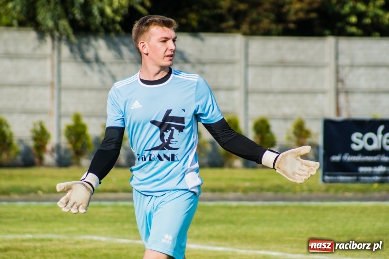 Zdjęcie w galerii na portalu naszraciborz.pl: Nie taki lider straszny jak go malują. Wielkie derby gminy Krzyżanowice na remis wiadomości z regionu