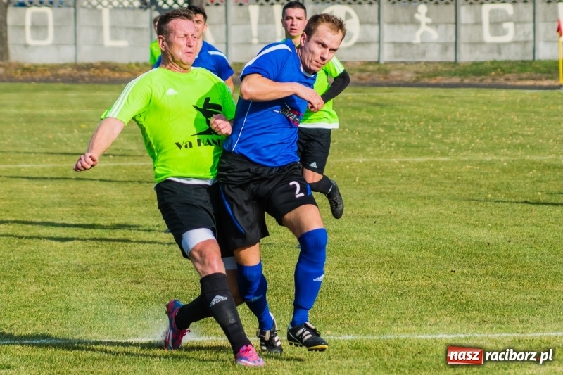 Zdjęcie w galerii na portalu naszraciborz.pl: Nie taki lider straszny jak go malują. Wielkie derby gminy Krzyżanowice na remis wiadomości z regionu