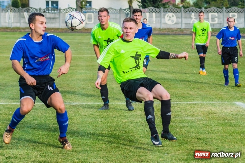 Zdjęcie w galerii na portalu naszraciborz.pl: Nie taki lider straszny jak go malują. Wielkie derby gminy Krzyżanowice na remis wiadomości z regionu