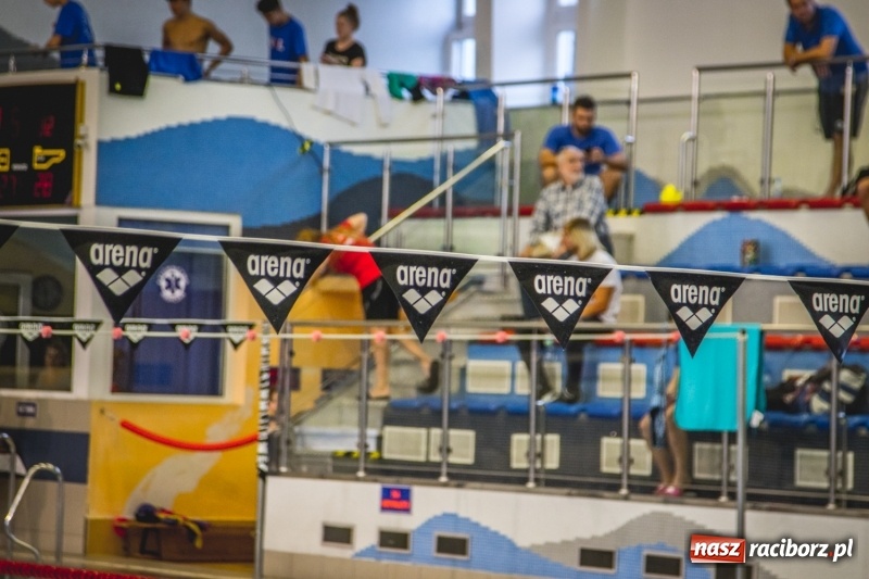 Zdjęcie w galerii na portalu naszraciborz.pl: Pływackie sprinty na torach ZSOMS  wiadomości z regionu