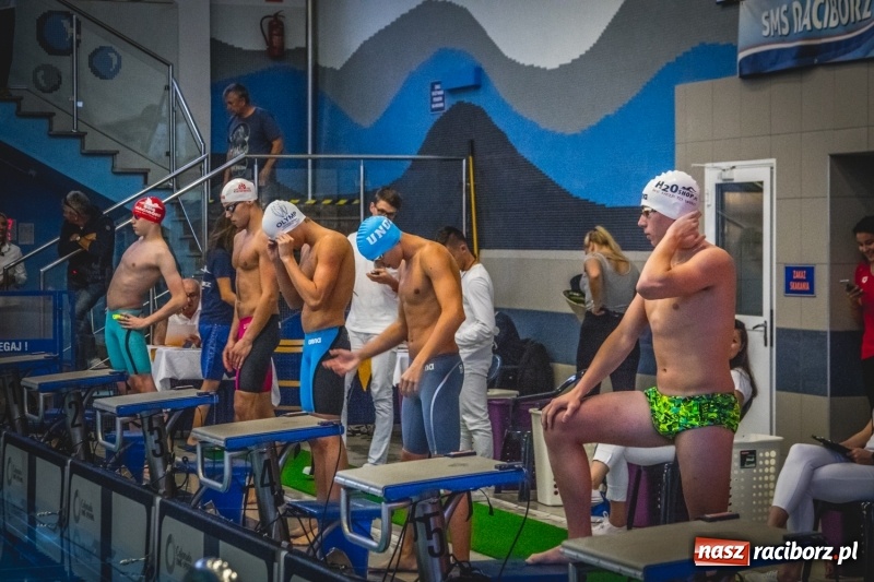 Zdjęcie w galerii na portalu naszraciborz.pl: Pływackie sprinty na torach ZSOMS  wiadomości z regionu