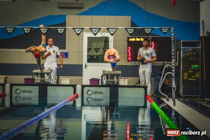 Zdjęcie w galerii na portalu naszraciborz.pl: Pływackie sprinty na torach ZSOMS  wiadomości z regionu