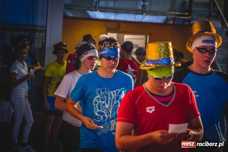 Zdjęcie w galerii na portalu naszraciborz.pl: Pływackie sprinty na torach ZSOMS  wiadomości z regionu