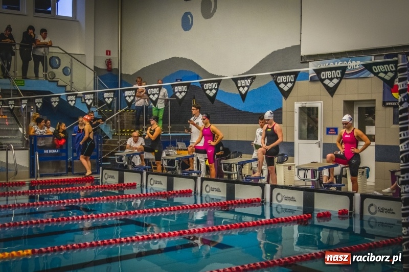 Zdjęcie w galerii na portalu naszraciborz.pl: Pływackie sprinty na torach ZSOMS  wiadomości z regionu