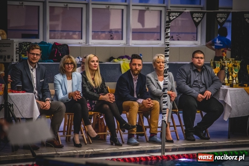 Zdjęcie w galerii na portalu naszraciborz.pl: Pływackie sprinty na torach ZSOMS  wiadomości z regionu