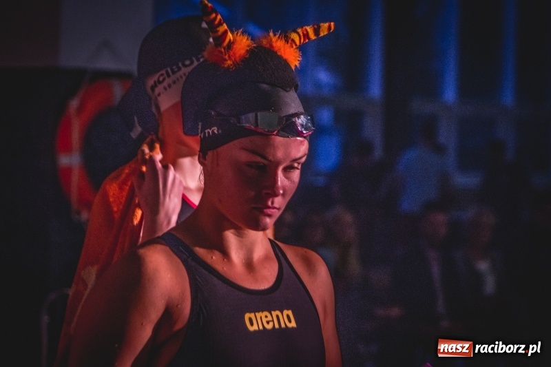 Zdjęcie w galerii na portalu naszraciborz.pl: Pływackie sprinty na torach ZSOMS  wiadomości z regionu