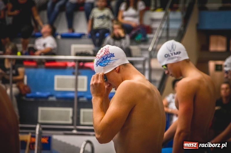Zdjęcie w galerii na portalu naszraciborz.pl: Pływackie sprinty na torach ZSOMS  wiadomości z regionu