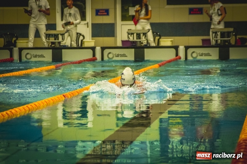 Zdjęcie w galerii na portalu naszraciborz.pl: Pływackie sprinty na torach ZSOMS  wiadomości z regionu