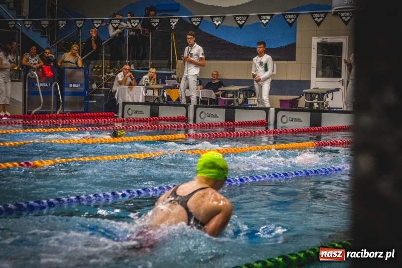 Zdjęcie w galerii na portalu naszraciborz.pl: Pływackie sprinty na torach ZSOMS  wiadomości z regionu