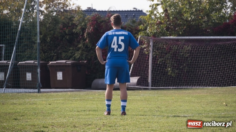 Zdjęcie w galerii na portalu naszraciborz.pl: Pewne zwycięstwo Markowic nad Adamowicami wiadomości z regionu