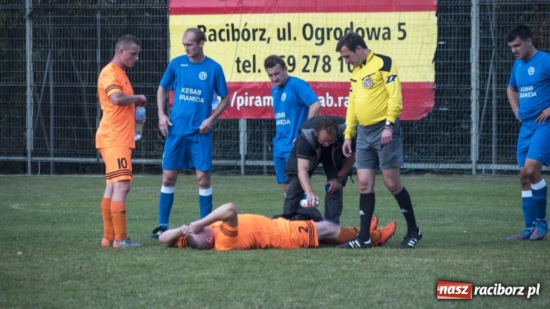 Zdjęcie w galerii na portalu naszraciborz.pl: Pewne zwycięstwo Markowic nad Adamowicami wiadomości z regionu