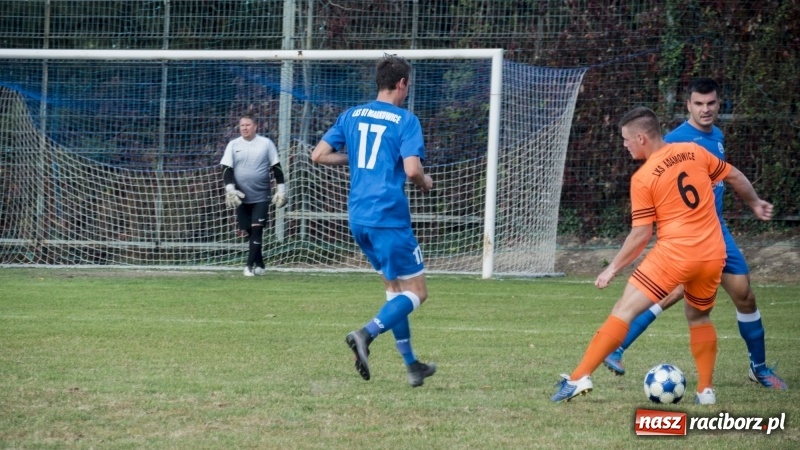 Zdjęcie w galerii na portalu naszraciborz.pl: Pewne zwycięstwo Markowic nad Adamowicami wiadomości z regionu