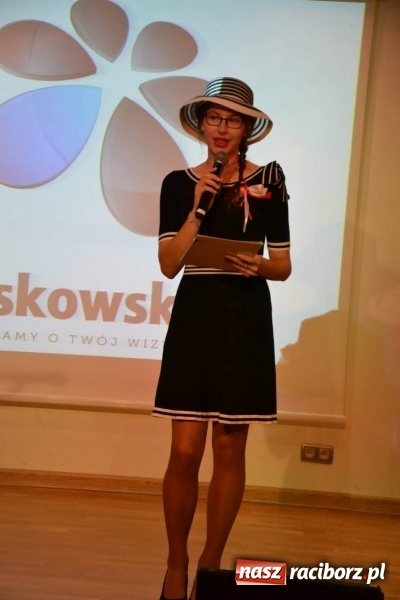 Zdjęcie w galerii na portalu naszraciborz.pl: Tu wszędzie jest nasza ojczyzna... - koncert laureatów Konkursu Pieśni, Piosenki i Poezji Patriotycznej za nami  wiadomości z regionu