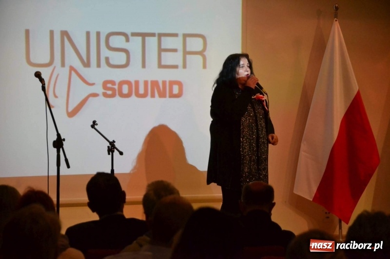 Zdjęcie w galerii na portalu naszraciborz.pl: Tu wszędzie jest nasza ojczyzna... - koncert laureatów Konkursu Pieśni, Piosenki i Poezji Patriotycznej za nami  wiadomości z regionu