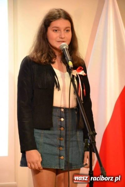 Zdjęcie w galerii na portalu naszraciborz.pl: Tu wszędzie jest nasza ojczyzna... - koncert laureatów Konkursu Pieśni, Piosenki i Poezji Patriotycznej za nami  wiadomości z regionu
