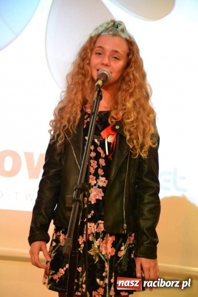 Zdjęcie w galerii na portalu naszraciborz.pl: Tu wszędzie jest nasza ojczyzna... - koncert laureatów Konkursu Pieśni, Piosenki i Poezji Patriotycznej za nami  wiadomości z regionu