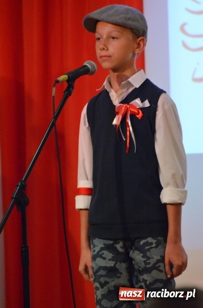 Zdjęcie w galerii na portalu naszraciborz.pl: Tu wszędzie jest nasza ojczyzna... - koncert laureatów Konkursu Pieśni, Piosenki i Poezji Patriotycznej za nami  wiadomości z regionu