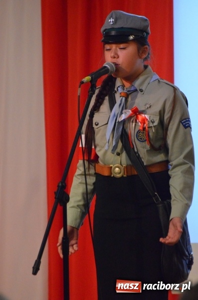 Zdjęcie w galerii na portalu naszraciborz.pl: Tu wszędzie jest nasza ojczyzna... - koncert laureatów Konkursu Pieśni, Piosenki i Poezji Patriotycznej za nami  wiadomości z regionu