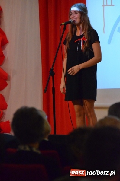 Zdjęcie w galerii na portalu naszraciborz.pl: Tu wszędzie jest nasza ojczyzna... - koncert laureatów Konkursu Pieśni, Piosenki i Poezji Patriotycznej za nami  wiadomości z regionu