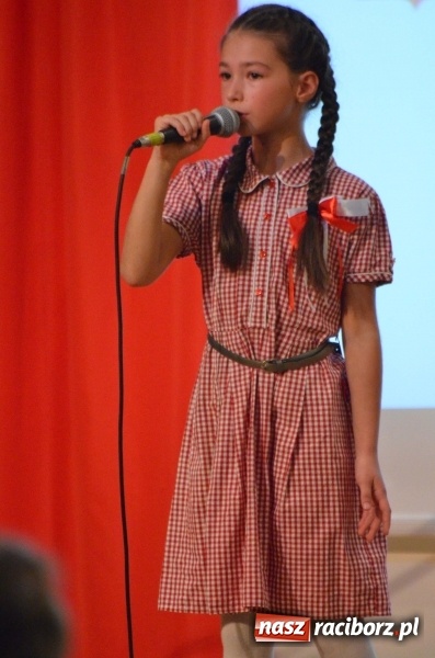 Zdjęcie w galerii na portalu naszraciborz.pl: Tu wszędzie jest nasza ojczyzna... - koncert laureatów Konkursu Pieśni, Piosenki i Poezji Patriotycznej za nami  wiadomości z regionu