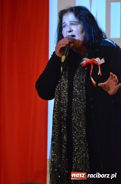 Zdjęcie w galerii na portalu naszraciborz.pl: Tu wszędzie jest nasza ojczyzna... - koncert laureatów Konkursu Pieśni, Piosenki i Poezji Patriotycznej za nami  wiadomości z regionu