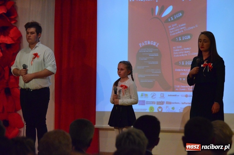 Zdjęcie w galerii na portalu naszraciborz.pl: Tu wszędzie jest nasza ojczyzna... - koncert laureatów Konkursu Pieśni, Piosenki i Poezji Patriotycznej za nami  wiadomości z regionu