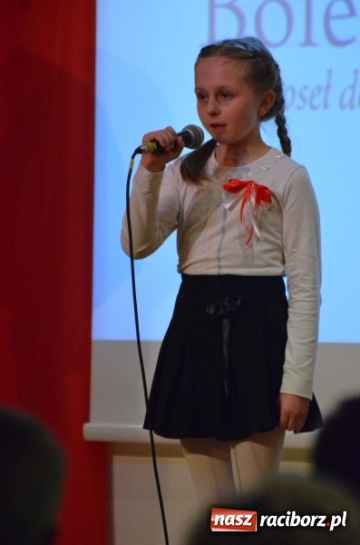 Zdjęcie w galerii na portalu naszraciborz.pl: Tu wszędzie jest nasza ojczyzna... - koncert laureatów Konkursu Pieśni, Piosenki i Poezji Patriotycznej za nami  wiadomości z regionu