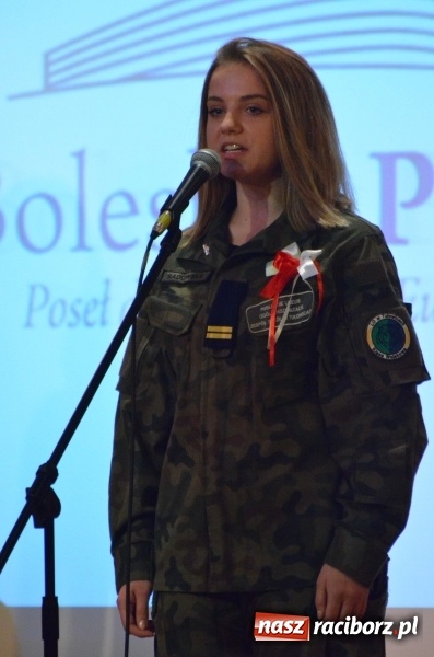 Zdjęcie w galerii na portalu naszraciborz.pl: Tu wszędzie jest nasza ojczyzna... - koncert laureatów Konkursu Pieśni, Piosenki i Poezji Patriotycznej za nami  wiadomości z regionu