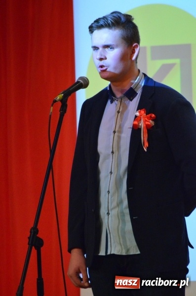 Zdjęcie w galerii na portalu naszraciborz.pl: Tu wszędzie jest nasza ojczyzna... - koncert laureatów Konkursu Pieśni, Piosenki i Poezji Patriotycznej za nami  wiadomości z regionu